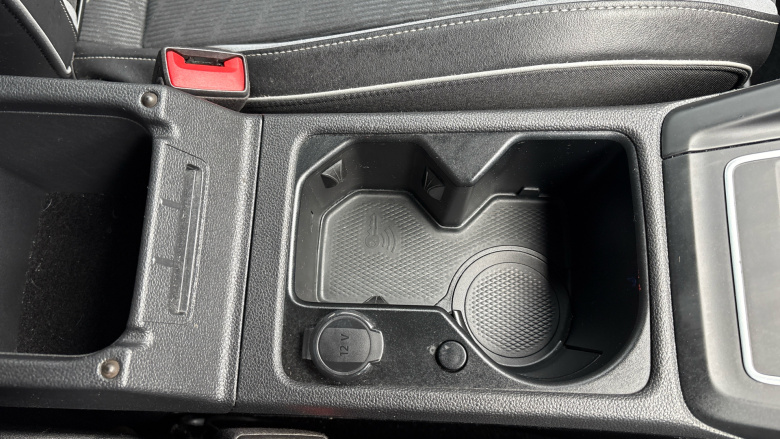 Volkswagen Golf 1.5 eTSI 150 R-Line 5dr DSG Petrol Hatchback